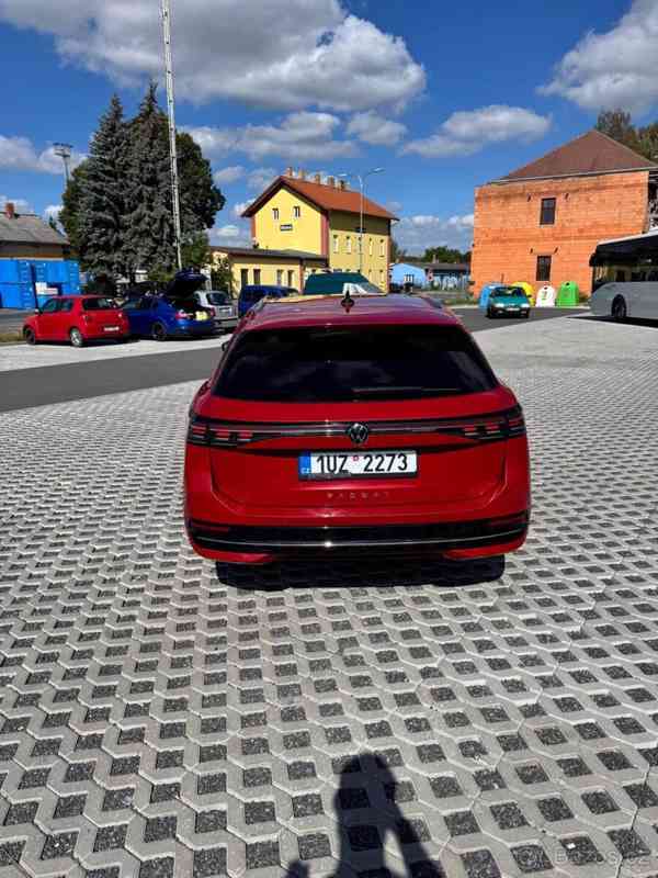 Volkswagen Passat Variant 2,0   B9 TDI (110 kW) - foto 2