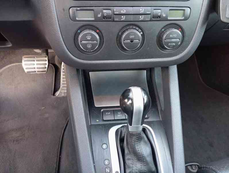 Volkswagen Golf Golf 5 GTI DSG, navi, kůže - foto 18