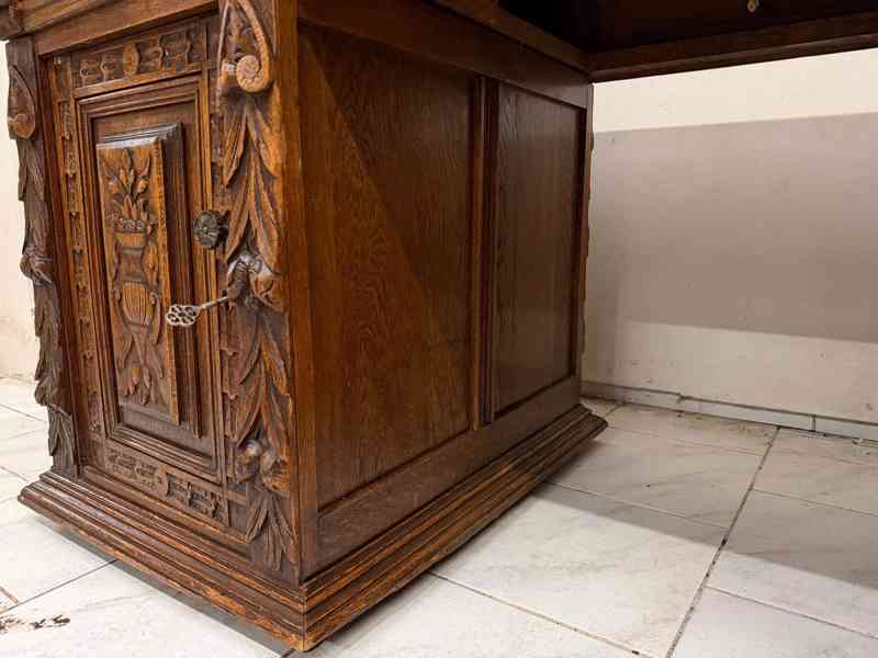 Starožitný pracovní stůl Mechelen - foto 5