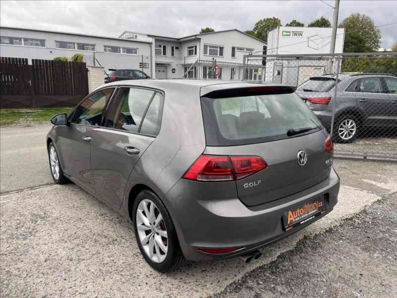 Volkswagen Golf 2,0 TDI 110KW DSG HIGHLINE - foto 4