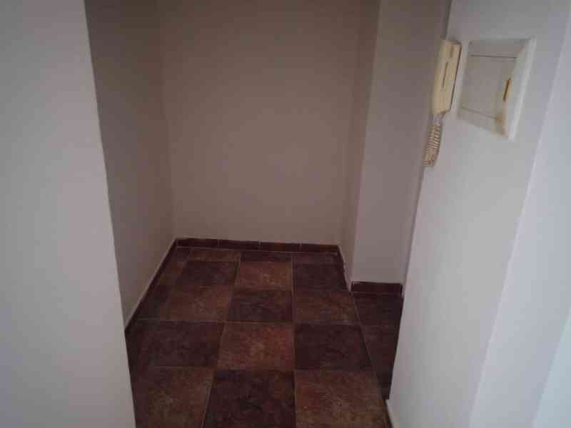 Pronájem 1+1 po renovaci, ul. Štúrova, Teplice - foto 5