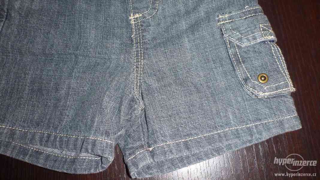 Dětský džínové kalhoty velikost 67 - foto 5