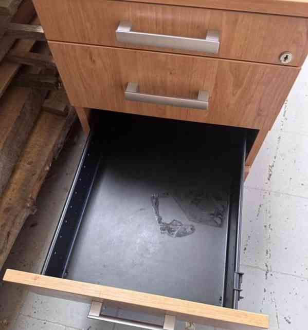 Kancelářský kontejner pod stůl 420x560x600 - foto 5