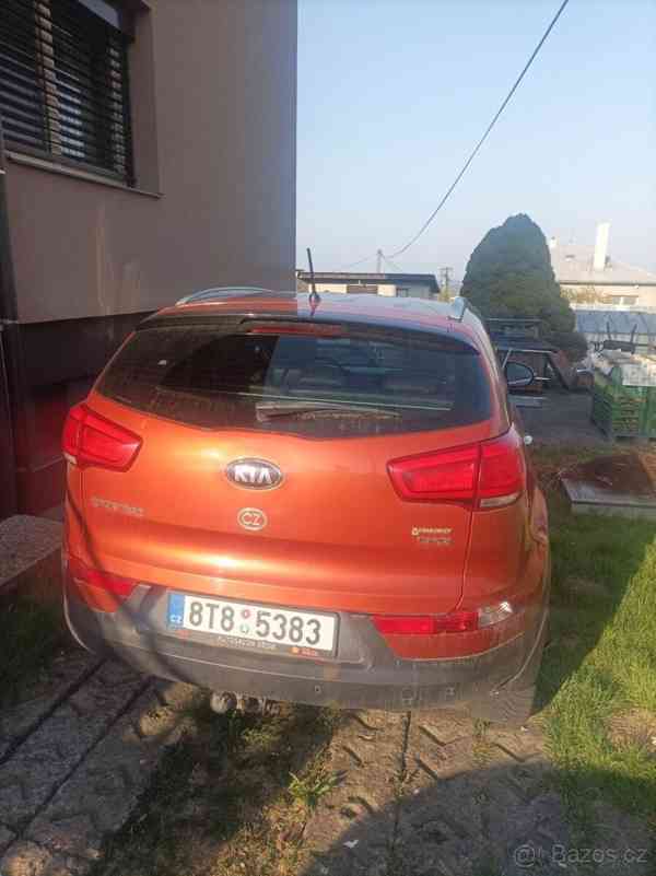 Kia Sportage 2,0   crdi - foto 2