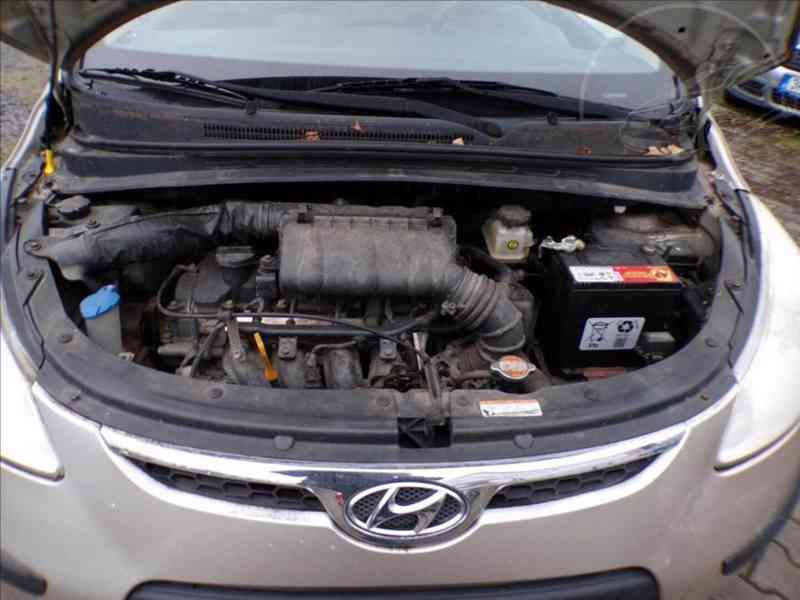 Hyundai i10 1,2 i POSILOVAČ ŘÍZENÍ - foto 13