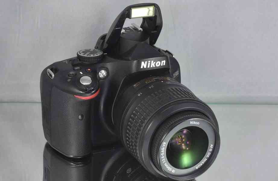 Nikon D5100 + AFS 18-55mm  *BAG* jen 34 000 Exp. - foto 4