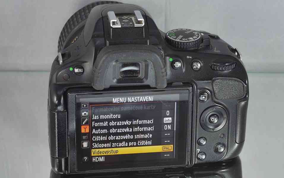 Nikon D5100 + AFS 18-55mm  *BAG* jen 34 000 Exp. - foto 8