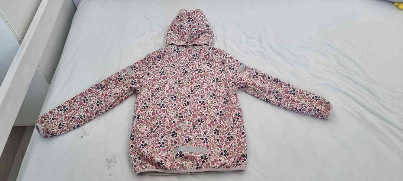 dívčí softshellová bunda H&M, vel. 134/140 - foto 2