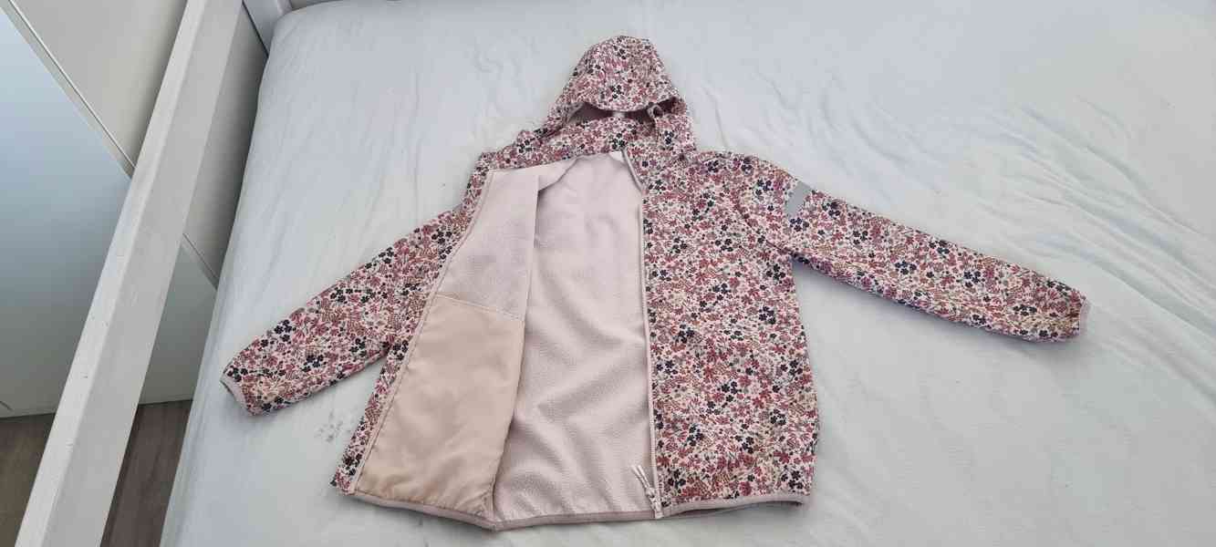dívčí softshellová bunda H&M, vel. 134/140 - foto 3