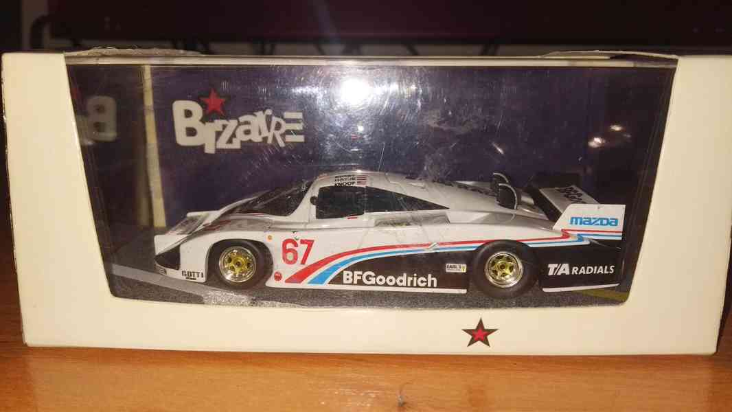 Lola T616 Mazda #67 Busby/Haye/Knoop 1984 Le Mans BZ359 1:43 - foto 2