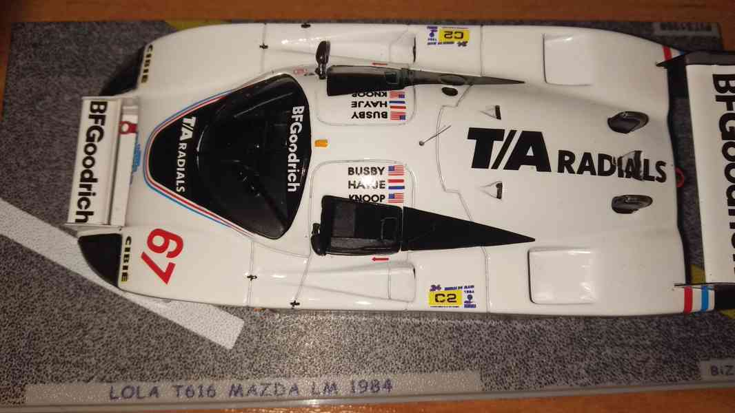 Lola T616 Mazda #67 Busby/Haye/Knoop 1984 Le Mans BZ359 1:43 - foto 4