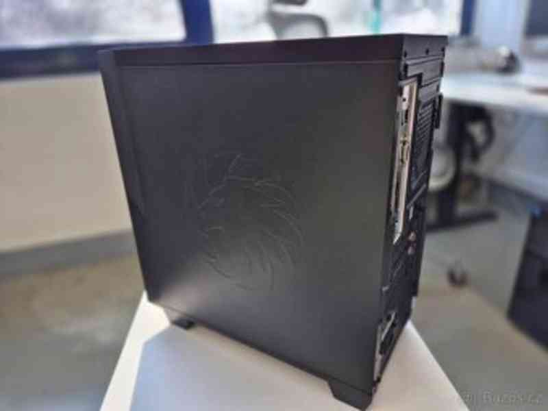 Santaův Herní Stroj – počítač ideální jako dárek k Vánocům - foto 6