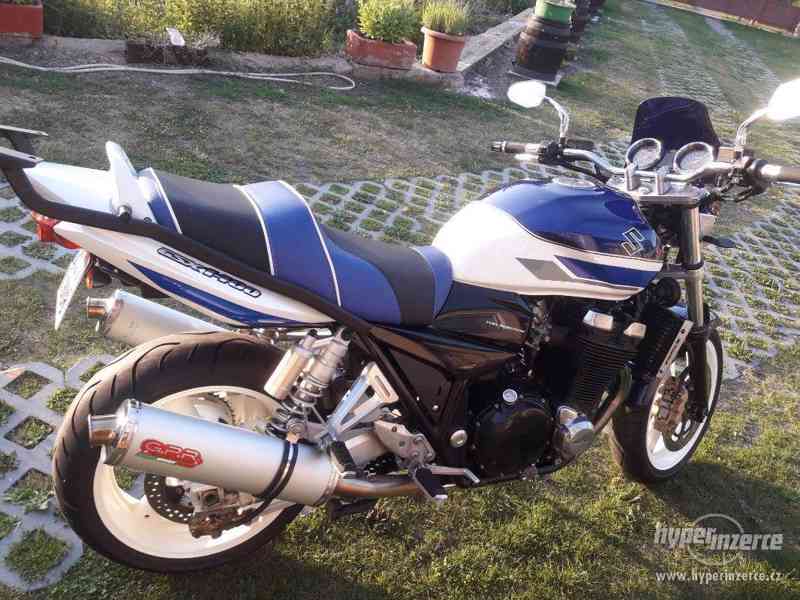 Suzuki GSX 1400 - foto 5