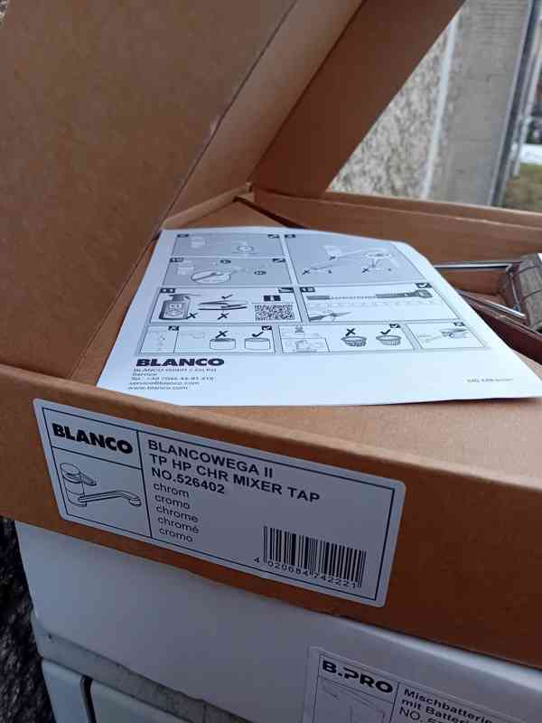 Nerezová kombinovaná výlevka na podlahu s dvěma bateriemi - foto 13