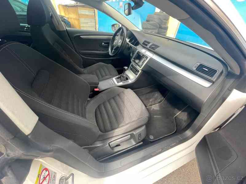 Volkswagen Passat CC - foto 3