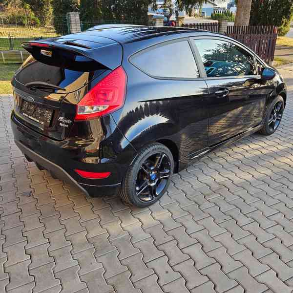 ford fiesta sport - foto 6