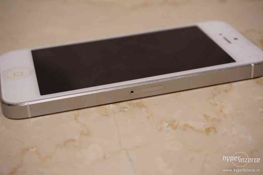 Bílý iPhone 5, 16GB - foto 17
