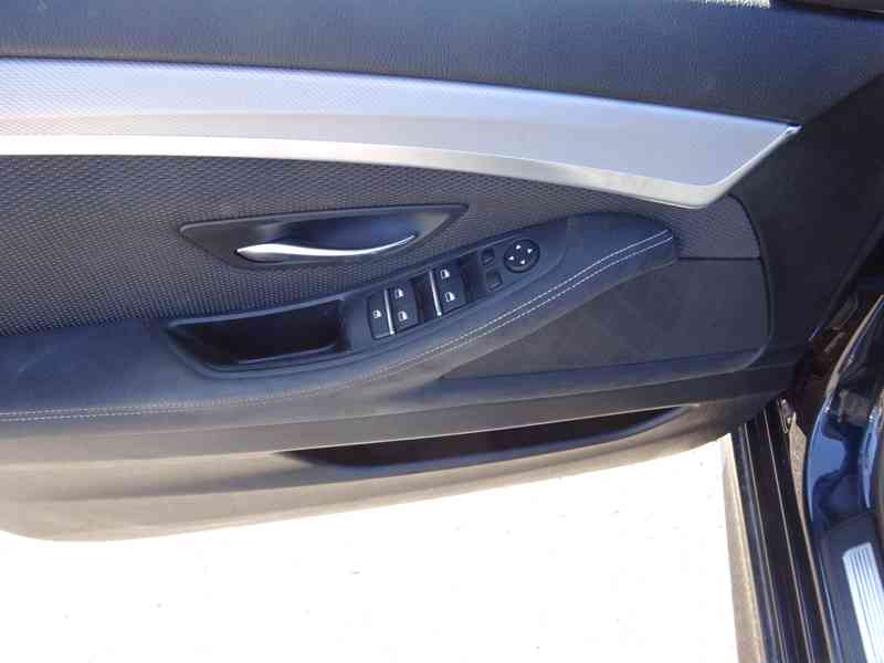 BMW 530 D XDrive r.v.2015 Koupeno v ČR  M paket - foto 6