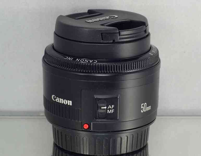 Canon EF 50mm f/1.8 II *full-frame Pevný Objektiv* - foto 6