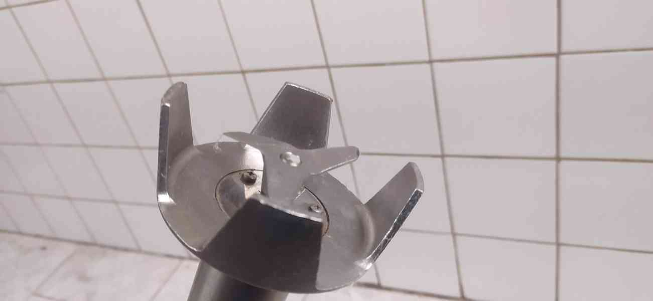 Tyčový - ponorný mixér 300 - foto 3