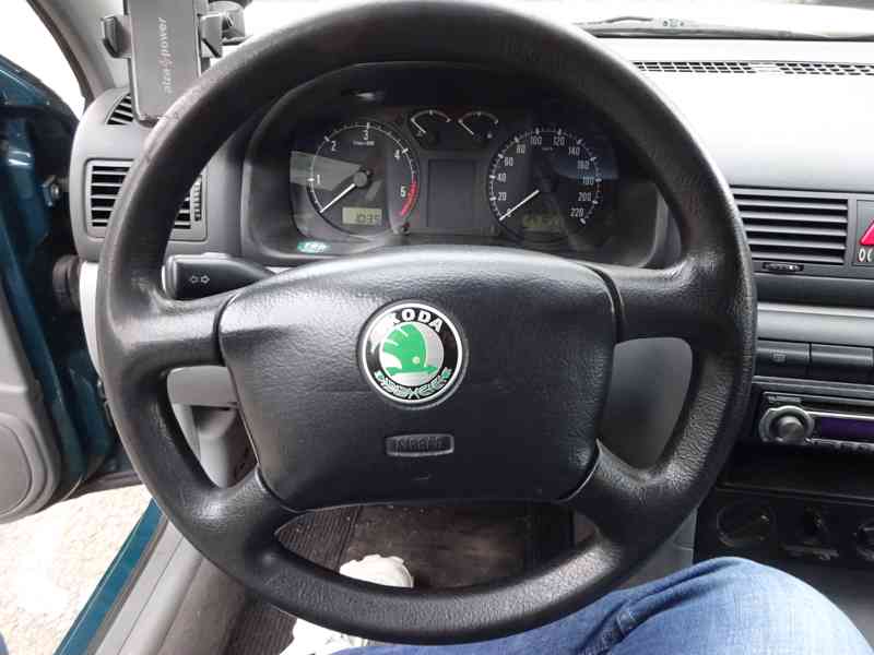 Škoda Octavia 1.9 TDI r.v.2000 (81 kw)  - foto 9