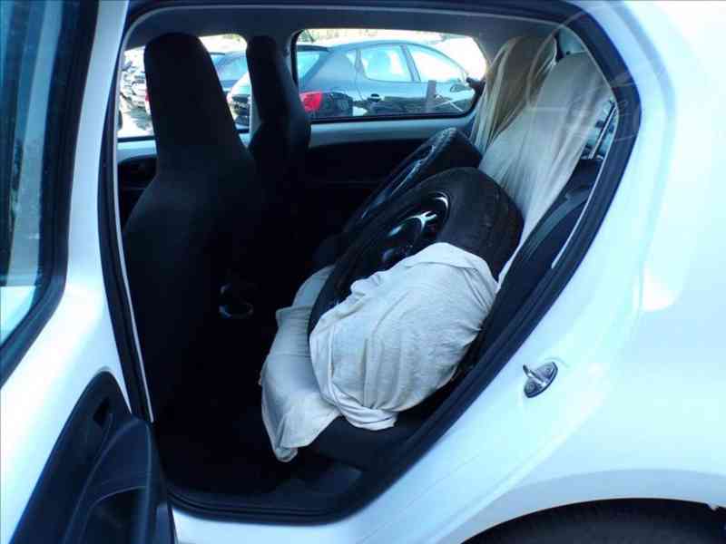 Škoda Citigo 1,0 MPI KLIMATIZACE - foto 9