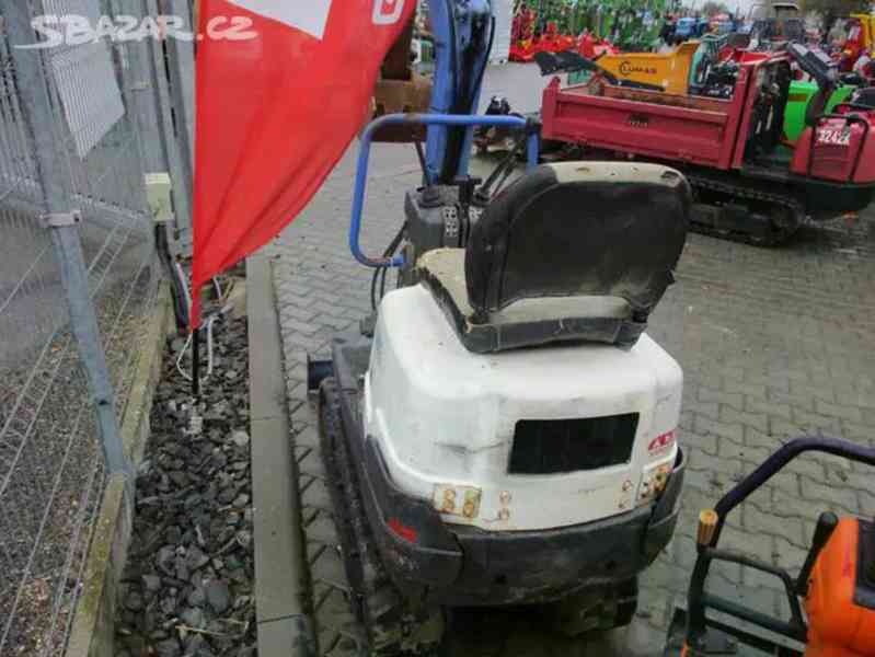 Minibagr Mitsubishi MM08 800kg - foto 2