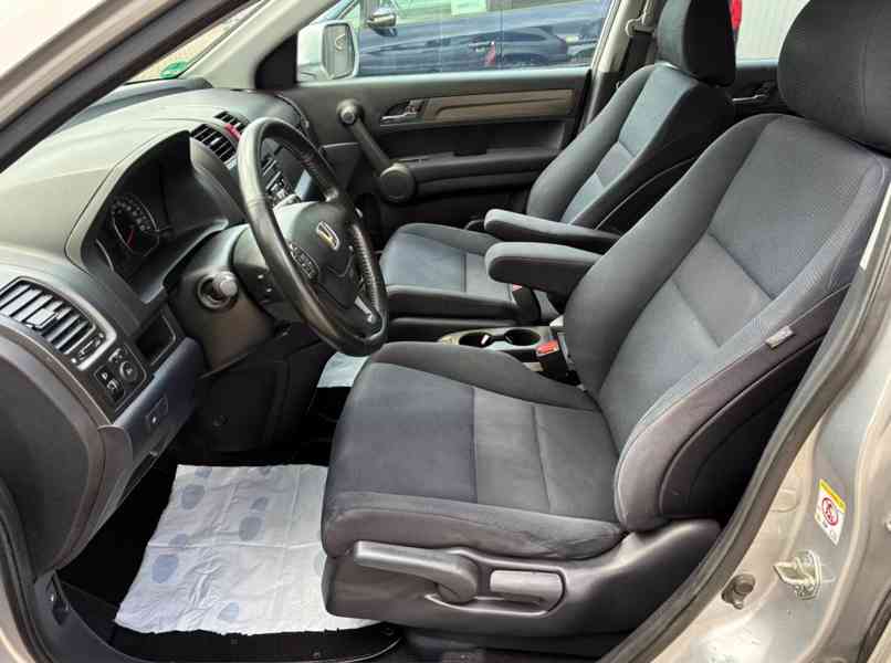 Honda CR-V 2.0i Comfort benzín 110kw - foto 9