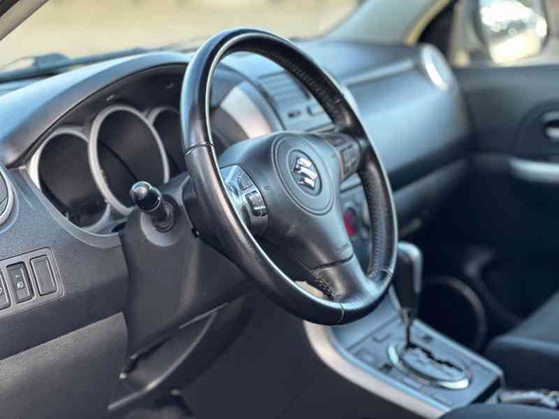 Suzuki Grand Vitara 2.4i Comfort Aut. benzín 124kw - foto 10