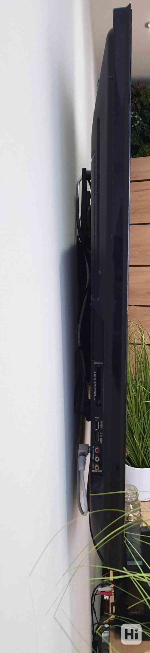 LG 50PV350 + TESLA MediaBox XA400 - foto 5