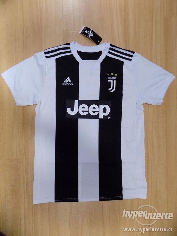Fotbalový dres Juventus - Ronaldo (velikost XL) - foto 1