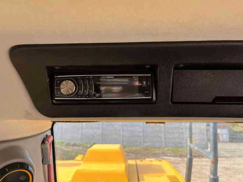 Pásové rypadlo JCB 220X C 4F (Možnost leasingu) - foto 11