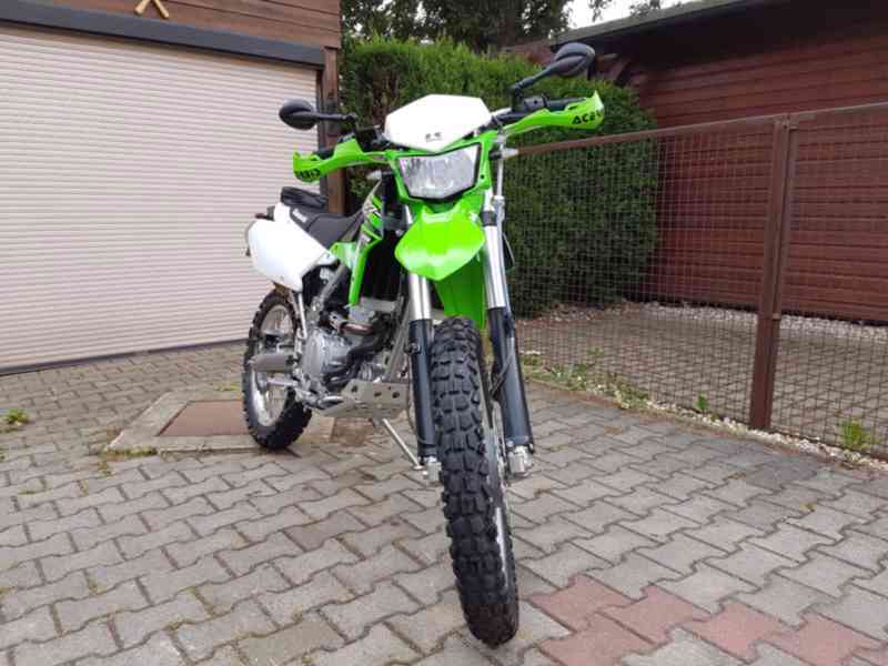 Kawasaki KLX 250 - foto 3