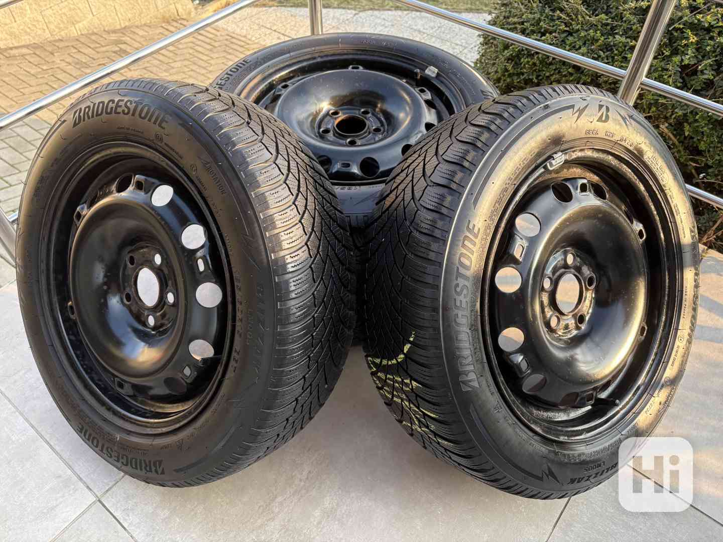 Kola na Škoda Rapid 185/60 R15 88T M+S - foto 1