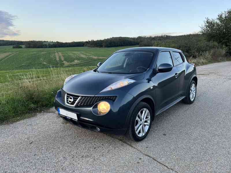 Nissan Juke 1.6 Benzín, Automat 132t km - foto 1