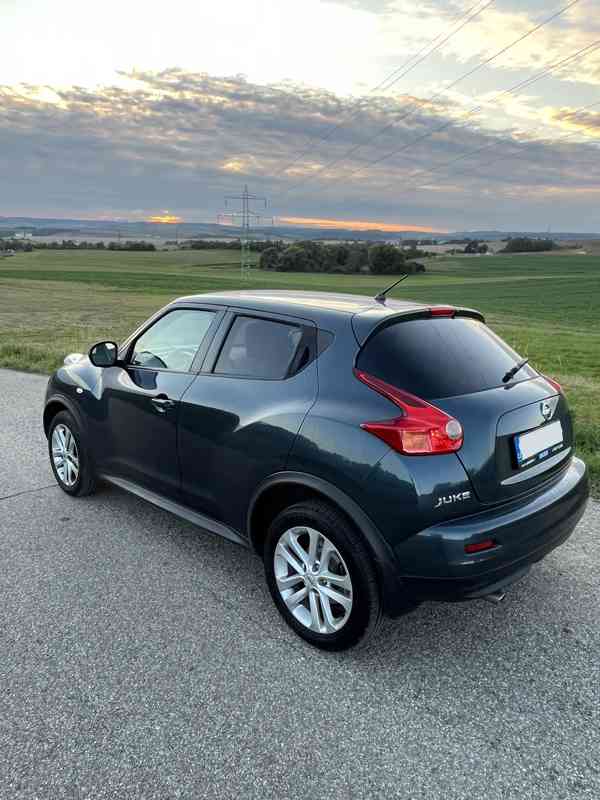 Nissan Juke 1.6 Benzín, Automat 132t km - foto 6