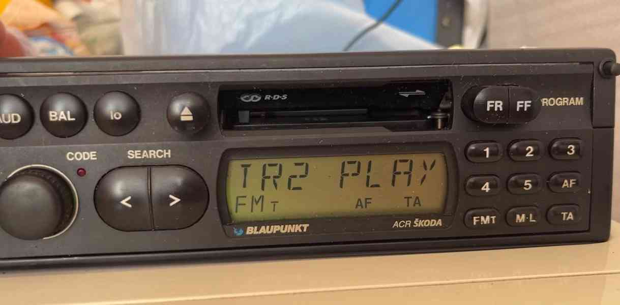 Originální autorádio BLAUPUNKT ACR ŠKODA  - plně funkční - foto 3