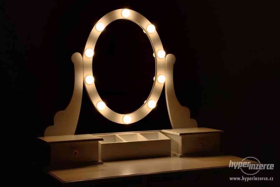 Toaletní stolek, zrcadlo, taboret LED osvětlení 5 šuplíků - foto 7