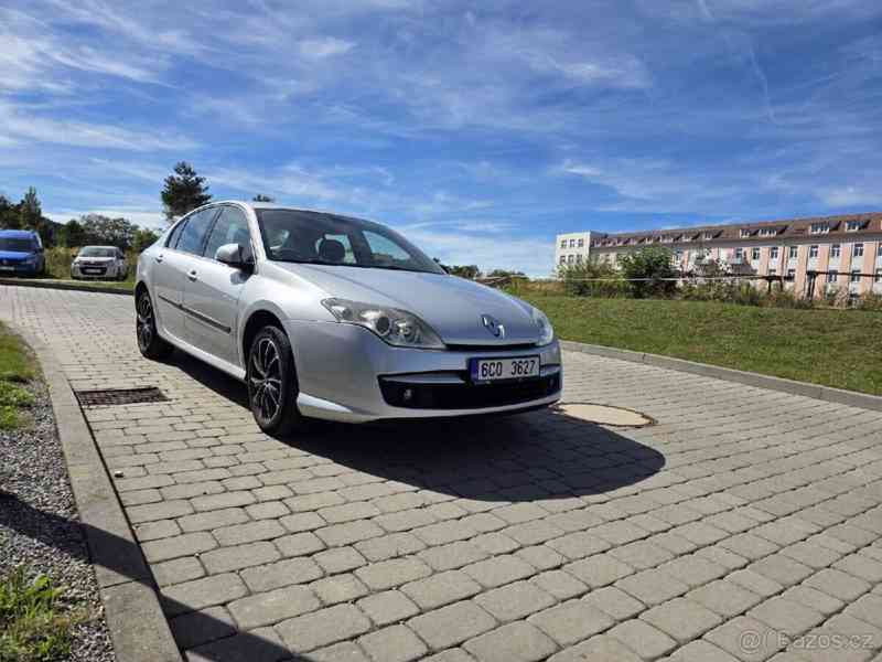 Renault Laguna 2,0   III. generace 2.0 dCi, r.v. 20 - foto 13