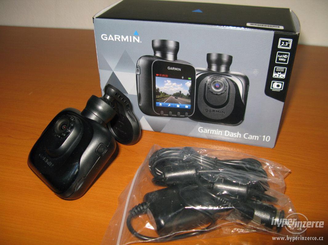 Palubní kamera GARMIN Dash Cam 10 - foto 1