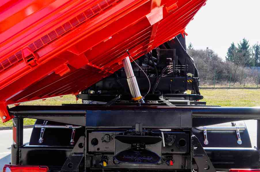 MAN TGM 18.240 4X4 TŘÍSTRANNÝ SKLÁPĚČ + HYDRAULICKÁ RUKA - foto 103