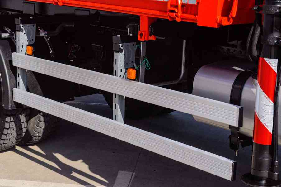 MAN TGM 18.240 4X4 TŘÍSTRANNÝ SKLÁPĚČ + HYDRAULICKÁ RUKA - foto 13