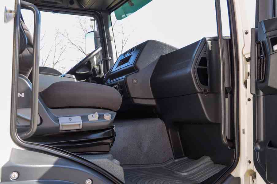 MAN TGM 18.240 4X4 TŘÍSTRANNÝ SKLÁPĚČ + HYDRAULICKÁ RUKA - foto 41