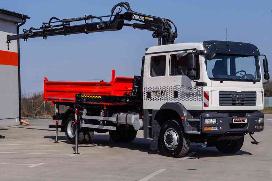 MAN TGM 18.240 4X4 TŘÍSTRANNÝ SKLÁPĚČ + HYDRAULICKÁ RUKA - foto 113