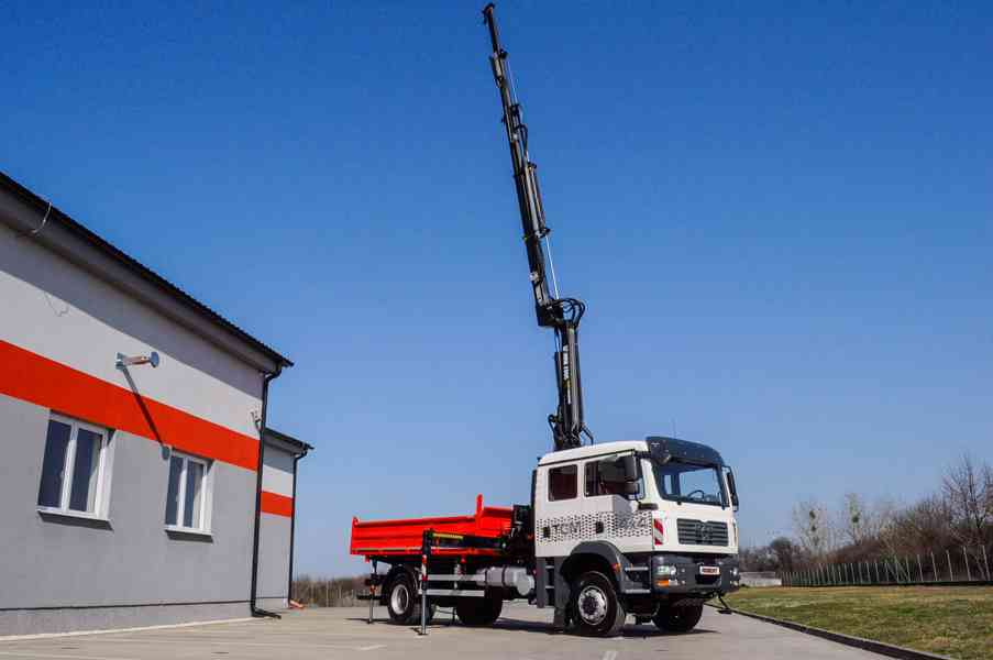 MAN TGM 18.240 4X4 TŘÍSTRANNÝ SKLÁPĚČ + HYDRAULICKÁ RUKA - foto 115