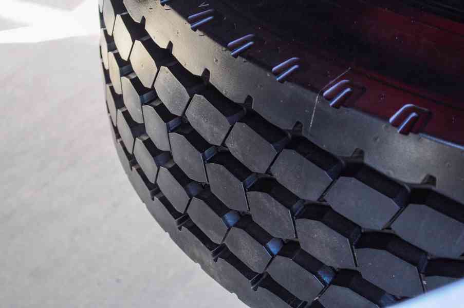 MAN TGM 18.240 4X4 TŘÍSTRANNÝ SKLÁPĚČ + HYDRAULICKÁ RUKA - foto 68