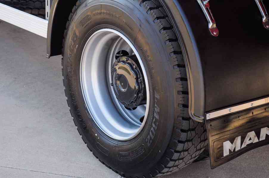 MAN TGM 18.240 4X4 TŘÍSTRANNÝ SKLÁPĚČ + HYDRAULICKÁ RUKA - foto 24