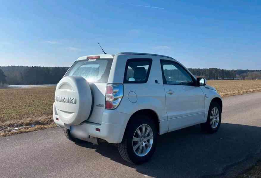 Suzuki Grand Vitara 1,6i 4x4 benzín 78kw - foto 3
