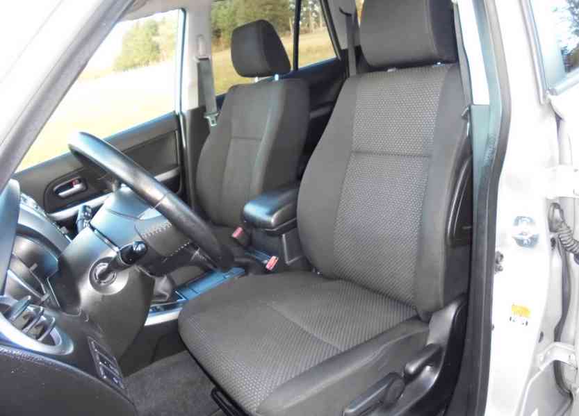 Suzuki Grand Vitara 2.4i Comfort 4x4 benzín 124kw - foto 16