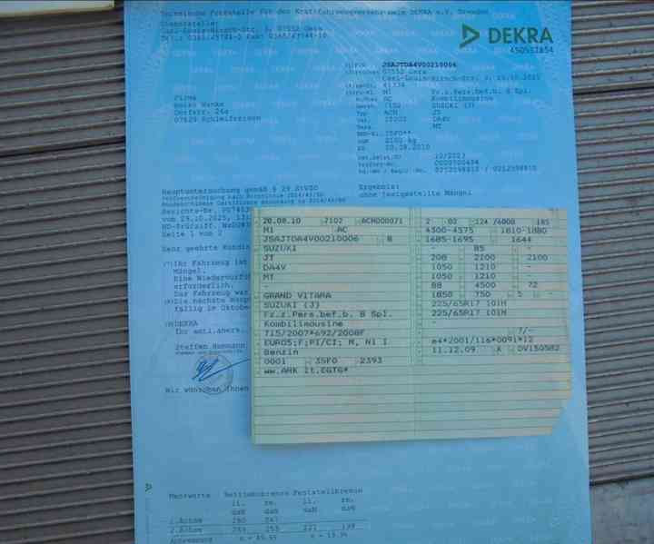 Suzuki Grand Vitara 2.4i Comfort 4x4 benzín 124kw - foto 26